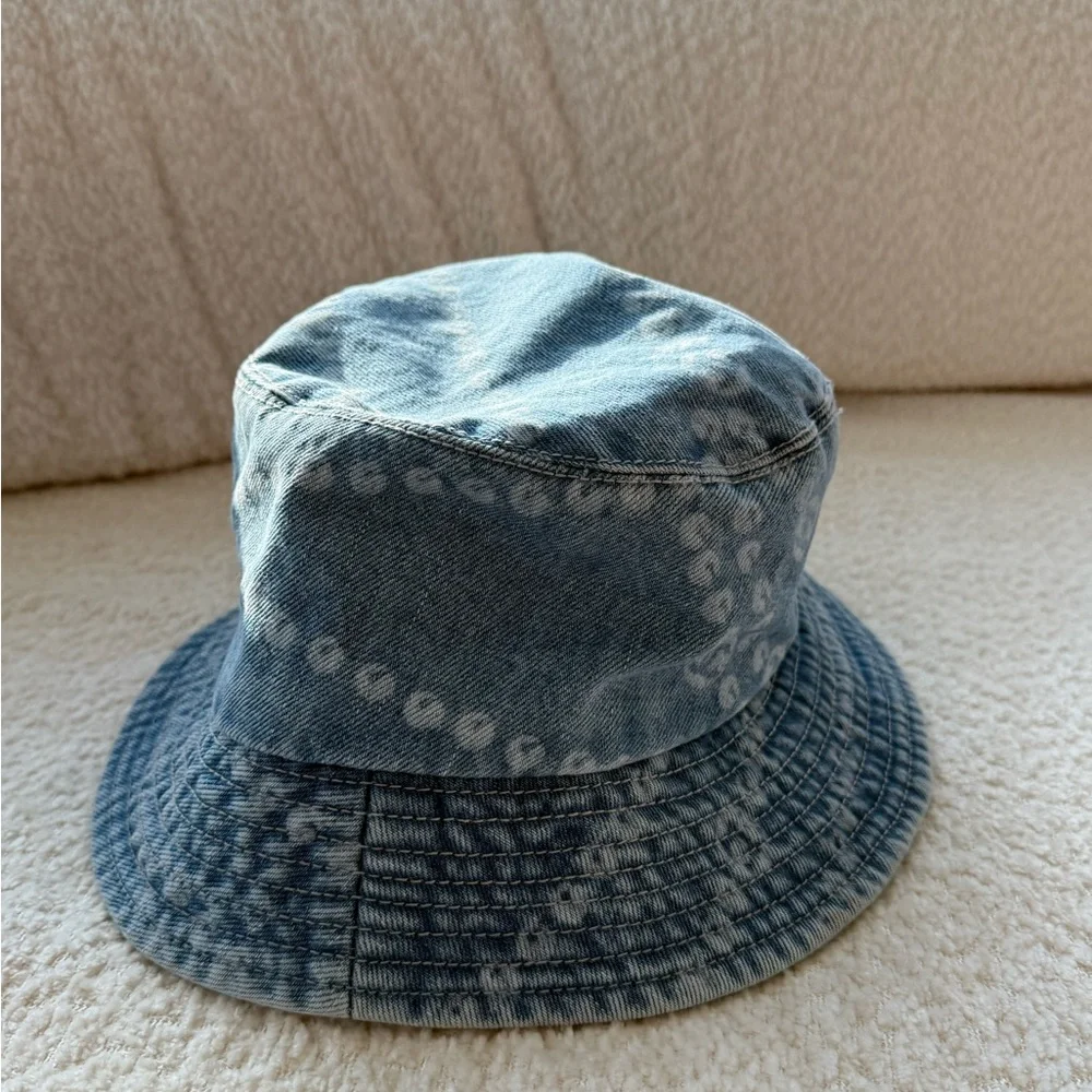 CHANEL Kids Denim Blue Bucket Hat - Picture 5 of 6